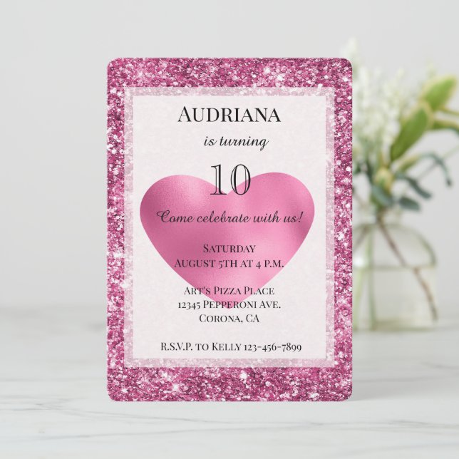 Rosa Glitter Glam Heart Birthday Inbjudningar (Stående Fram)
