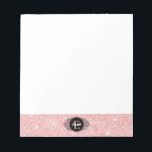 Rosa Glitter Gnistra Monogram Anteckningsblock<br><div class="desc">Det här söta monogrammet har ett svart och vitt monogram på en vacker rosa glitter. Anpassa musknappen till valfri namn. Så roligt för en tjej back to school förser oss med. Designad av Blackberry Boulevard.</div>