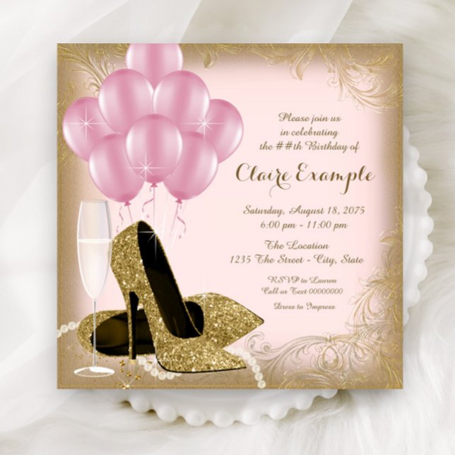 Rosa glitter-högklackade födelsedagsinbjudningar inbjudningar (Elegant pink and gold any number birthday and event invitation with gold shoes and balloons.)