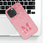 Rosa Glitter Monogrammed Snyggt Namn<br><div class="desc">Rosa Glitter Monogrammed Snyggt Script Namn iPhone 13 Pro Fodral. Redigera med verktyg om du vill justera teckensnittet storlekt om det behövs.</div>