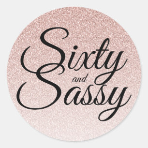 Rosa Glitter Ombre 60 och Sassy 60:e födelsedagen Runt Klistermärke
