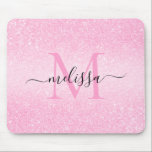 Rosa Glitter Skript Namn Monogram Mouse Pad Musmatta<br><div class="desc">Namn Monogram-design för rosa Glitter</div>