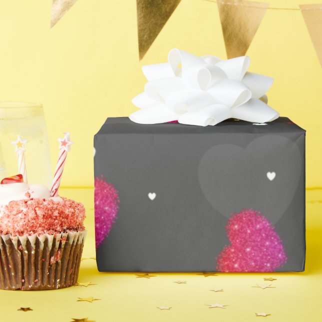 Rosa Gnistra Hjärtar på svart Presentpapper (Födelsedagsfest)