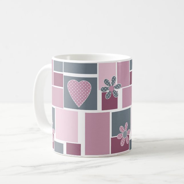 Rosa grå brun lapptäcke av fyrkantiga lappar  kaffemugg (Framsida vänster)