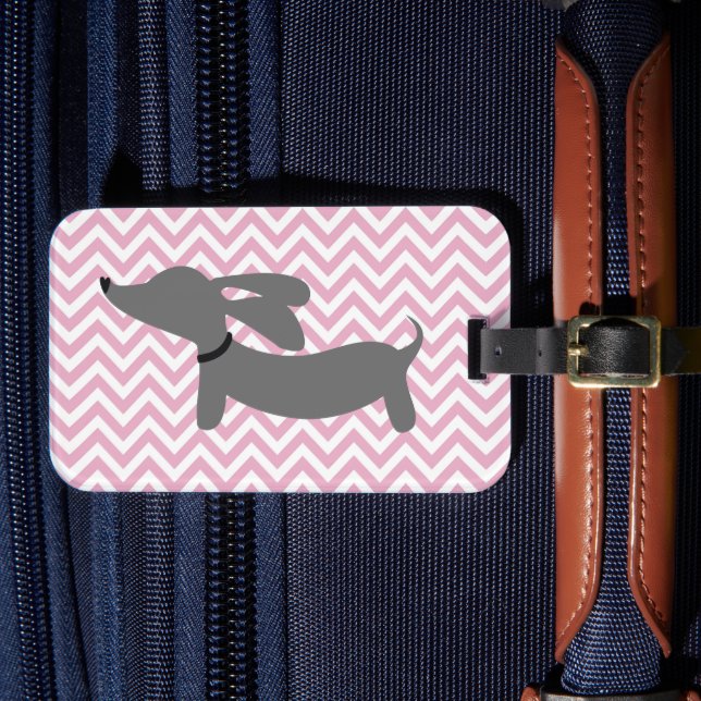 Rosa & Grått Doxie Wiener Hund Luggage Bag Märkre Bagagebricka (Framsida Insitu 4)