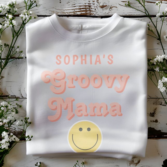Rosa Groovy Mamma Retro Birthday T Shirt (Skapare uppladdad)