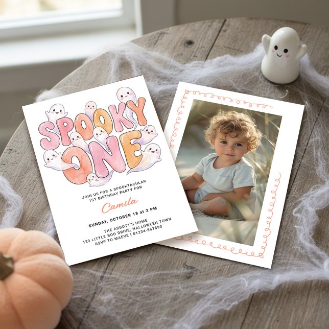 Rosa Groovy Spooky One 1-års födelsedagsfoto Spöke Inbjudningar (Photo 1st birthday party invitation with cute Spooky One theme by Darling & May)