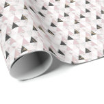 Rosa Guld Black White Marble Geometric Birthday Presentpapper<br><div class="desc">En rosa,  guld,  vit och svart geometrisk triangel mönster födelsedag som är papper.</div>