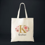 Rosa Guld Blommigt Monogram Brev ’K’ Tygkasse<br><div class="desc">En vacker,  feminin monogrammad rosa-blommigt till säcken med rosa blommor och ett faux guld monogram brev ’K’. Anpassa toteväskan genom att lägga till ditt namn under monogrammet. Gör en roligt till en vän eller en gåva till en brud. Designad för dig av Blackberry Boulevard.</div>