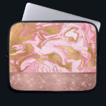 Rosa Guld Guld Glitter och Gnistra Marble Laptop Sleeve<br><div class="desc">Rosa ros Guld Glitter och Gnistra Marble Sleeve. Rosa och Guld Marble-Sleeven är perfekt för flickan som kärlek ro guld och gnistra.</div>