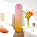 Rosa Guld Gult Ombre Glitter  Mini Skateboard Bräda 18,5 Cm<br><div class="desc">Skateboard rosa Gult Glitter med namn och monogram. Använda anpassa mallalternativet om du vill ändra texten | Användan anpassar ytterligare alternativ för att ändra texten stil och storlek. Om du inte behöver text tar du bort den.</div>
