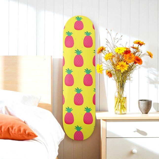 Rosa Gult Skateboard Pineapple Tropical Mönster (Skapare uppladdad)