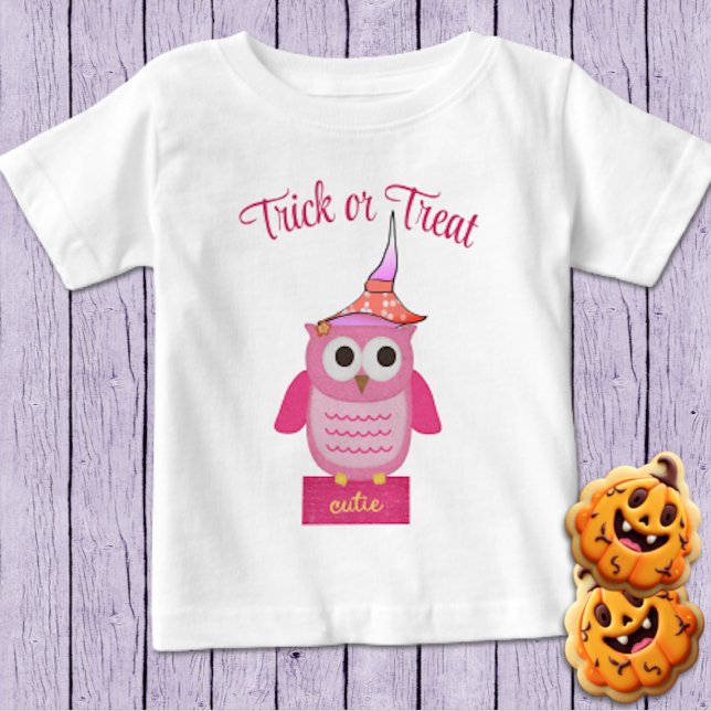 Rosa Halloween Uggla Baby T-Shirt (Skapare uppladdad)