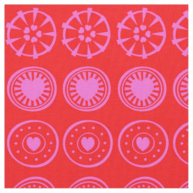 Rosa Heart Circles on Red Background Tyg (Närbild)