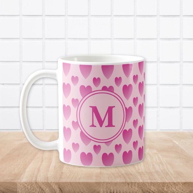 Rosa Hearts Mönster Anpassningsbar Monogram Kaffemugg (Skapare uppladdad)