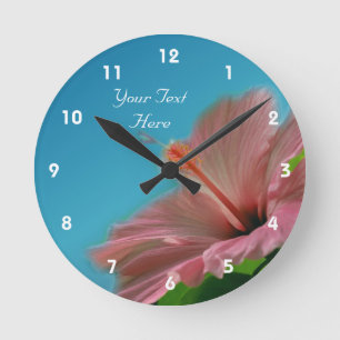 Rosa Hibiscus Flower Personlig Rund Klocka