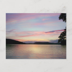 Rosa Himmel på natten över Sjö Sunapee! Vykort