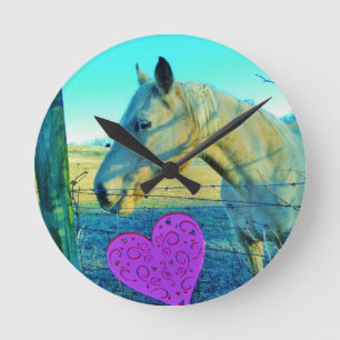 Rosa Hjärt och Gult Horse Rund Klocka
