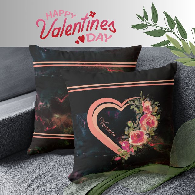Rosa hjärta med rosor kudde (Pink Heart with Roses Throw Pillow)