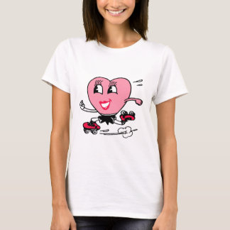Rosa hjärta på rullskridskor t-shirt