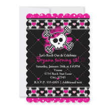 Rosa hjärtan, dödskalle och ben Partyinbjudningar