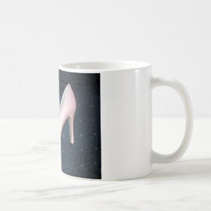 Rosa högklackade skor kaffemugg