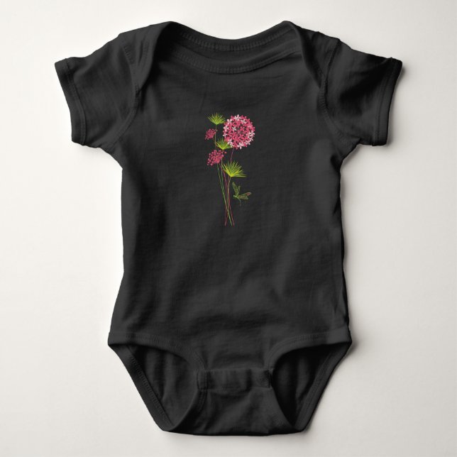 Rosa Hydrangea Ett Stycke på Svart T Shirt (Framsida)