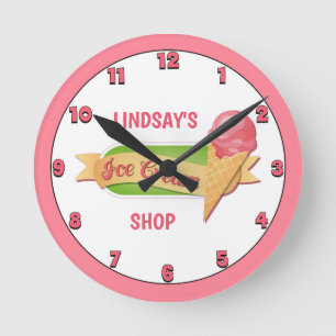 Rosa Ice Cream Shop Anpassningsbar Rund Klocka