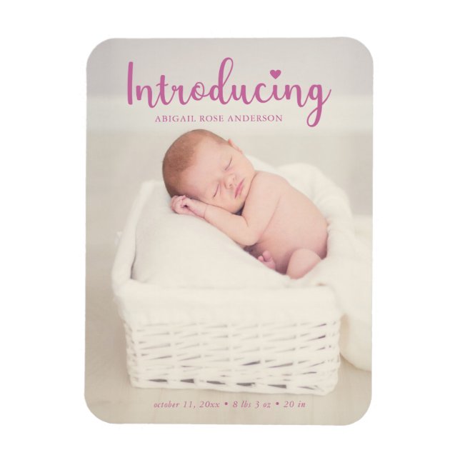 Rosa Introduktion av skript Elegant Flicka Newborn Magnet (Vertikal)