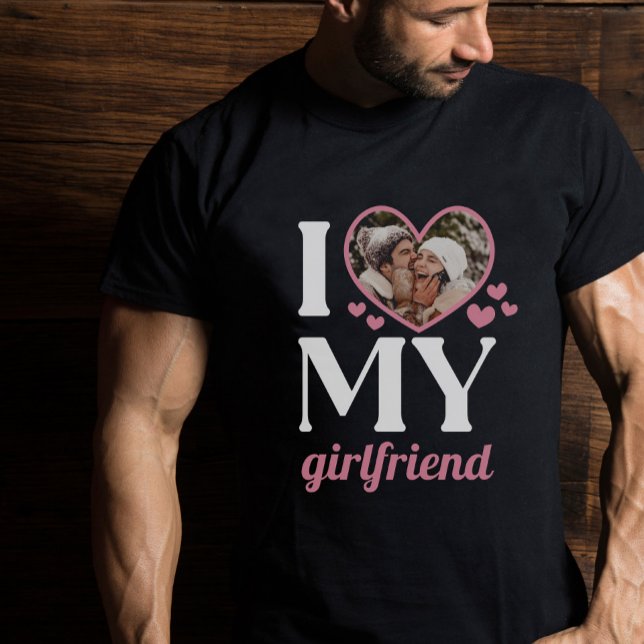 Rosa jag älskar min flickvän att lägga till ditt f t shirt (Skapare uppladdad)