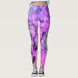 Rosa japanska körsbärsblommor på anpassade tajta leggings