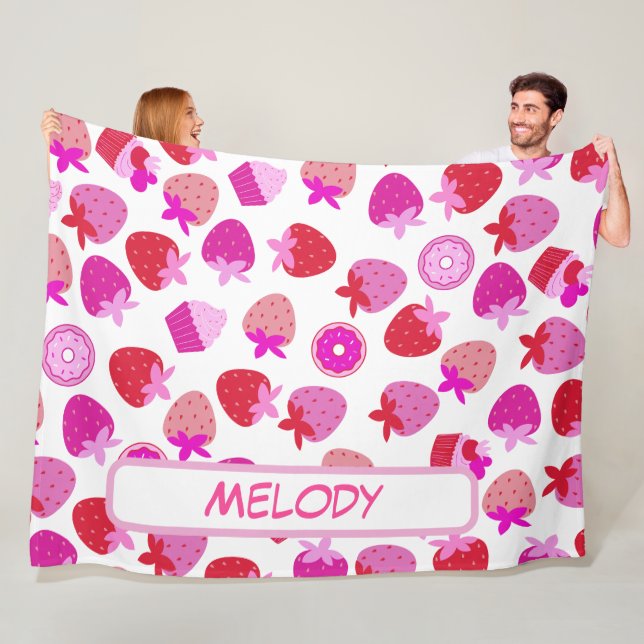 rosa jordgubbar fält sommar naturen frukt tropiska fleecefilt (På plats)