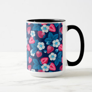 Rosa jordgubbar i blått mugg