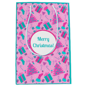 Rosa Julgran som lagrar candy cane presenter