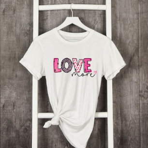 Rosa Kärlek Fler Alla hjärtans dag T Shirt