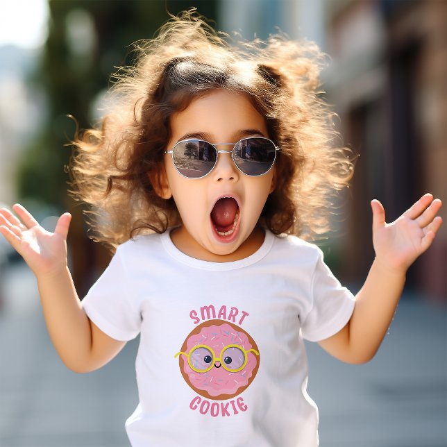Rosa Kawaii Smart Cookie T Shirt (This incredibly cute kawaii toddler t shirt is the ultimate accessory when your little one steps out)