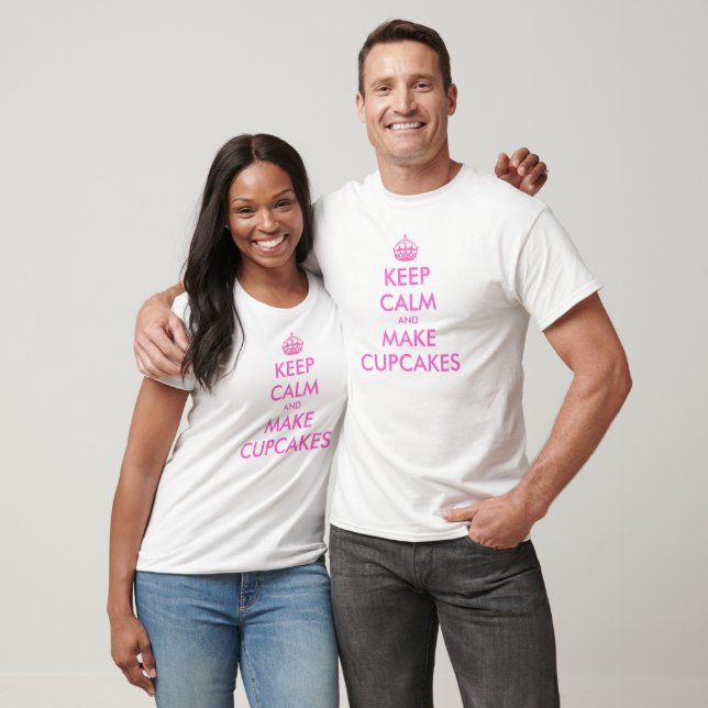 Rosa Keep Calm T-shirt | Keep calm gör cupcakes (Unisex)