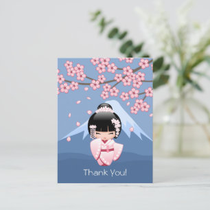 Rosa Kimono Kawaii Kokeshi Docka på Blå Tack Vykort