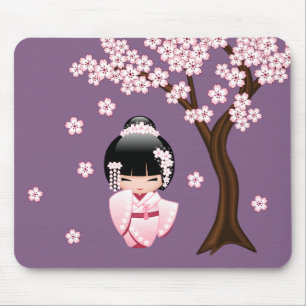 Rosa Kimono Kawaii Kokeshi Docka på Lila Musmatta