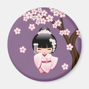 Rosa Kimono Kawaii Kokeshi Docka på Lila Rund Magnet