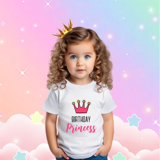 Rosa krona för födelsedag t shirt (Skapare uppladdad)