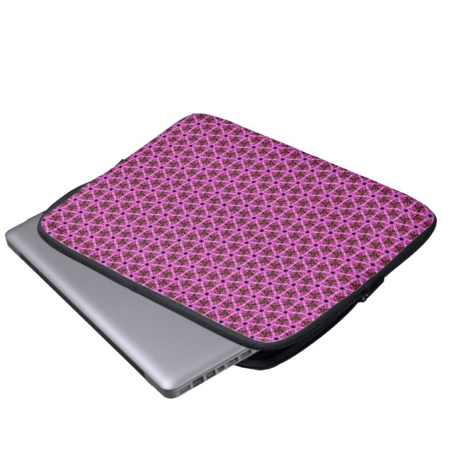 Rosa Labyrinth Laptop Fodral (Framre botten)