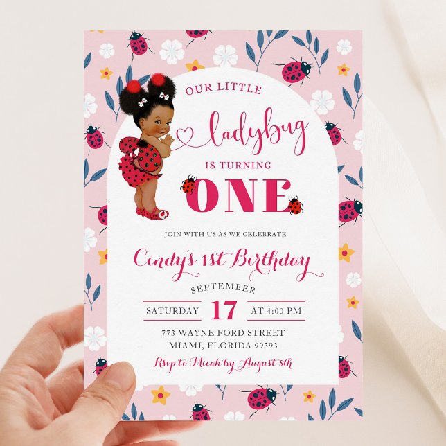 Rosa Ladybug African Afro Girl First Birthday Inbjudningar (Skapare uppladdad)