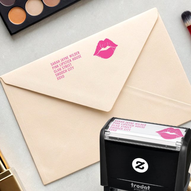 Rosa Läppar Lipstick Kiss Returadress Självfärgande Stämpel (Sending love letters? Just add your return address to this useful rubber stamp)