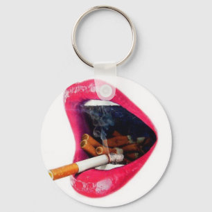 Rosa läppar med en cigarett nyckelring
