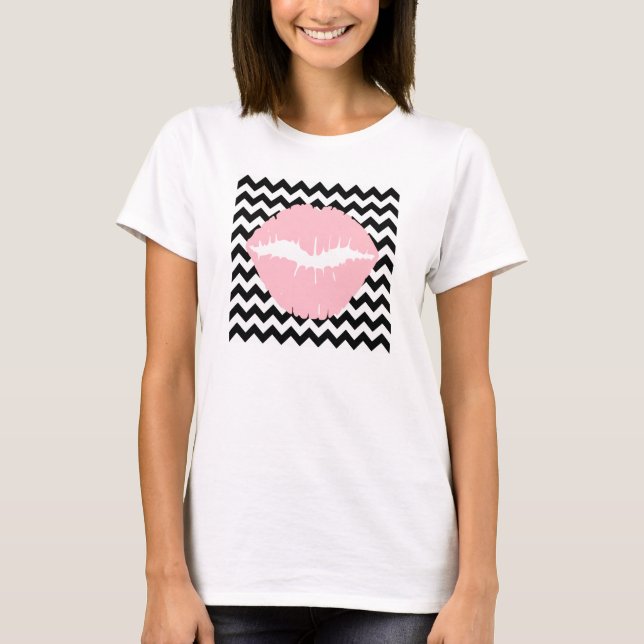 Rosa läppar på svart-vit sicksack t shirt (Framsida)