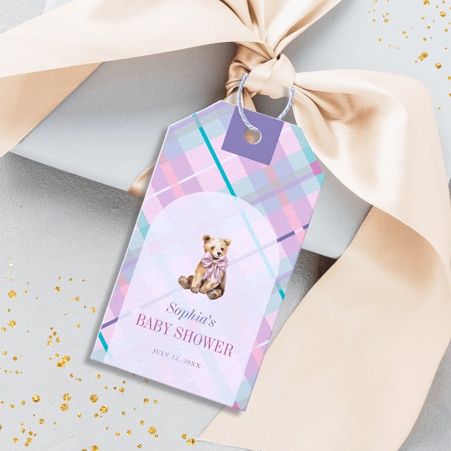 Rosa & lavender Play Nalle Bow Baby Shower Presentetikett (Skapare uppladdad)