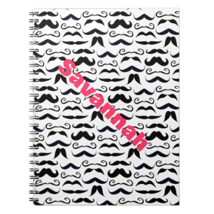 Rosa Lettered Namn Mustache Hipster Mönster Anteckningsbok Med Spiral