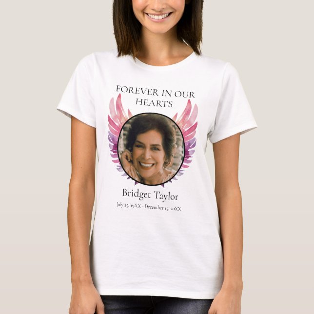 Rosa & Lila Angel Vingar Funeral Photo Memorial T Shirt (Framsida)