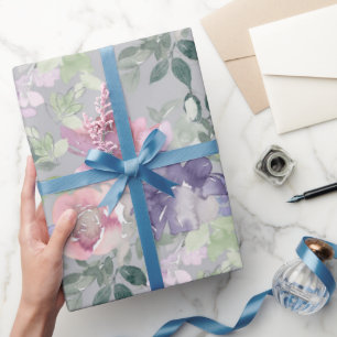 Rosa lila blommig grå bakgrund presentpapper